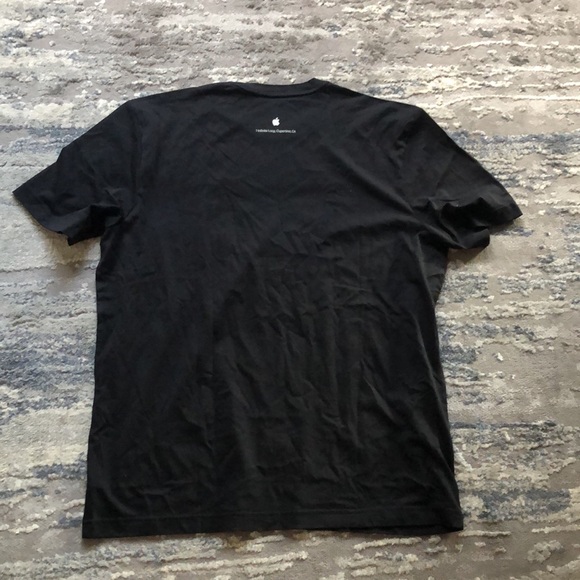 Apple T-Shirt - Picture 3 of 4